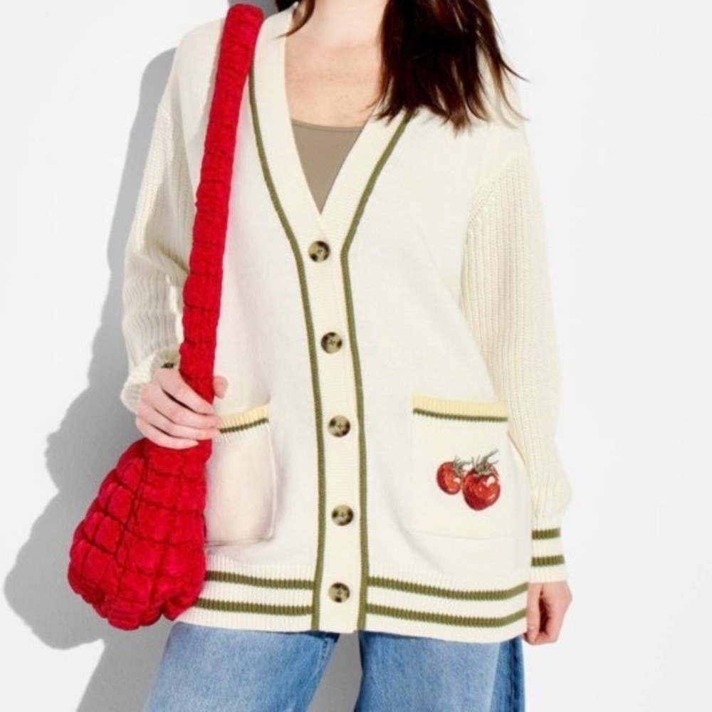 33 Degrees Women Tomato Sweet & Tangy Graphic Oversized Knit Cardigan Cream M - Picture 5 of 7